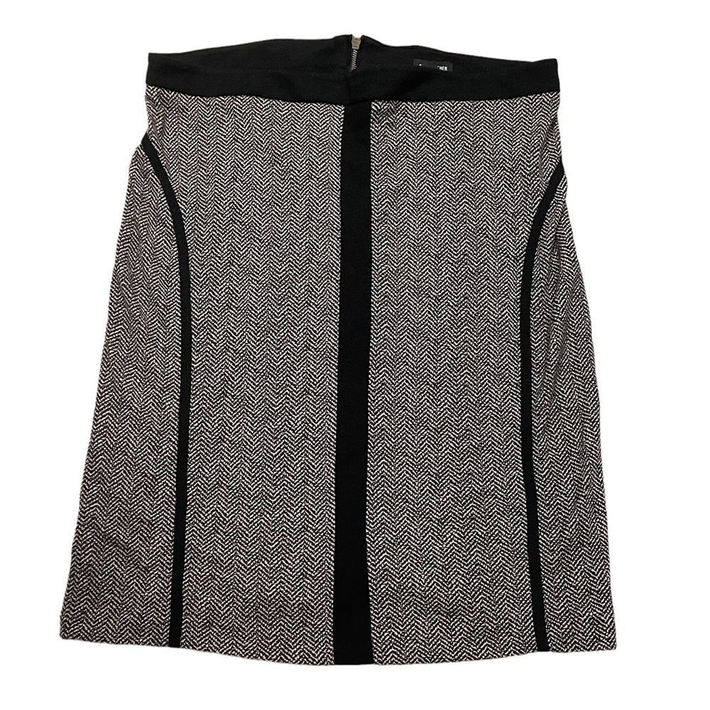 Stylish Ronen Chen jersey skirt - size 14 - excellent condition